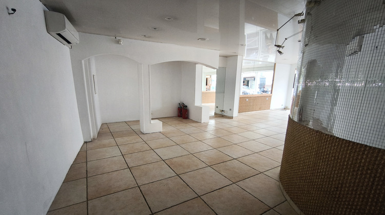 Ma-Cabane - Location Local commercial Le Grau-du-Roi, 33 m²