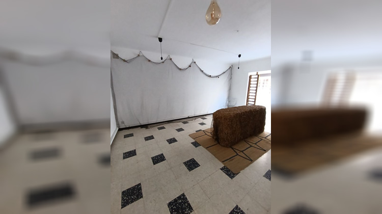 Ma-Cabane - Location Local commercial LE GRAU DU ROI, 31 m²