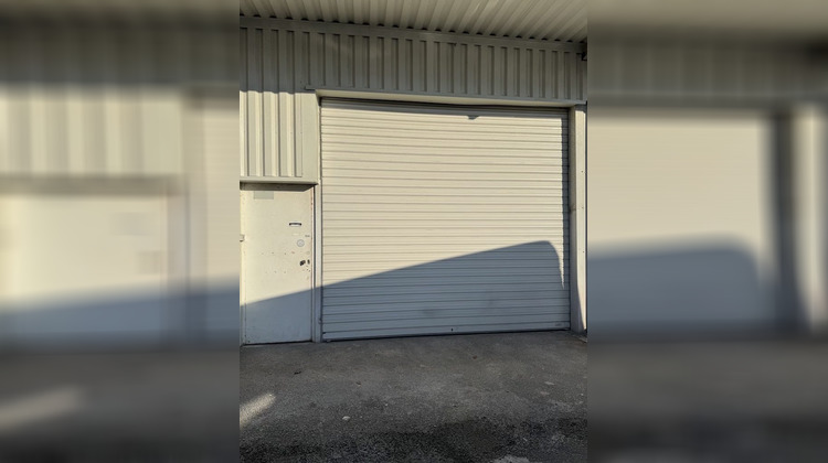 Ma-Cabane - Location Local commercial Le Haillan, 130 m²