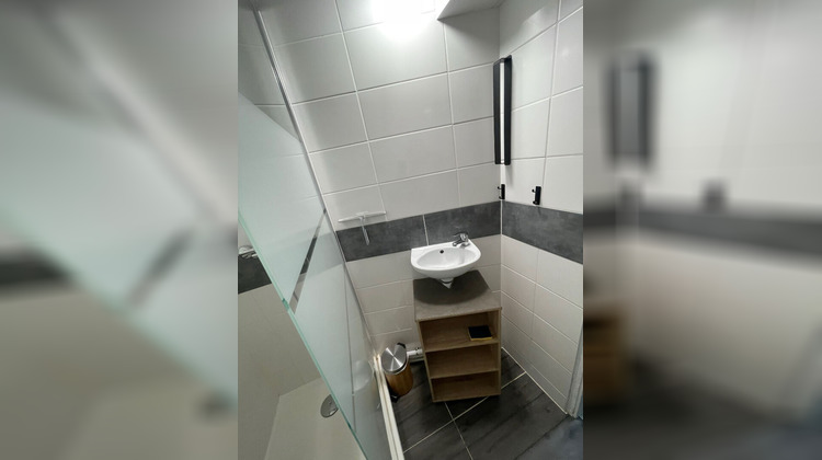 Ma-Cabane - Location Local commercial LE HAILLAN, 0 m²