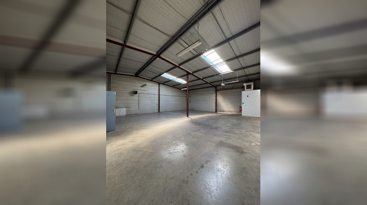 Ma-Cabane - Location Local commercial Le Haillan, 220 m²