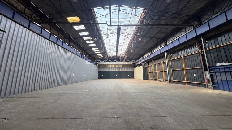 Ma-Cabane - Location Local commercial LE HOULME, 650 m²