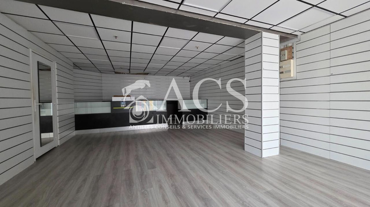 Ma-Cabane - Location Local commercial Le Lamentin, 60 m²