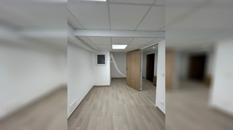 Ma-Cabane - Location Local commercial LE MANS, 98 m²