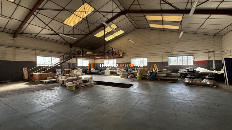 Ma-Cabane - Location Local commercial Le May-sur-Èvre, 180 m²