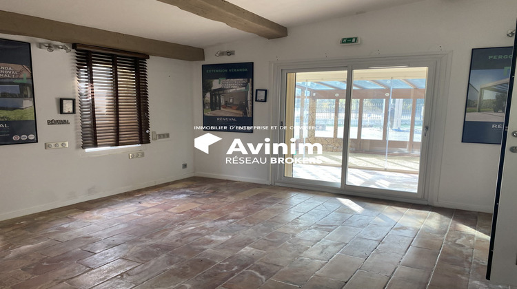 Ma-Cabane - Location Local commercial Le Muy, 220 m²