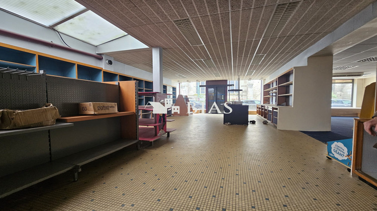 Ma-Cabane - Location Local commercial Le Neubourg, 199 m²