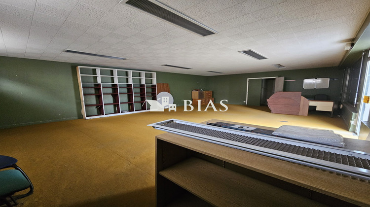 Ma-Cabane - Location Local commercial Le Neubourg, 90 m²