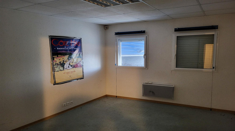 Ma-Cabane - Location Local commercial LE PERRIER, 1142 m²