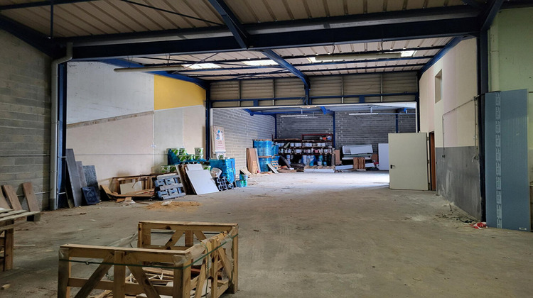 Ma-Cabane - Location Local commercial LE PERRIER, 1142 m²