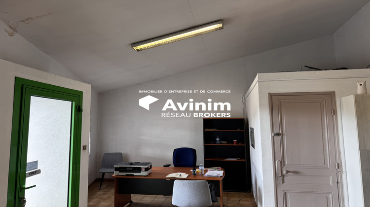 Ma-Cabane - Location Local commercial Le Pontet, 158 m²