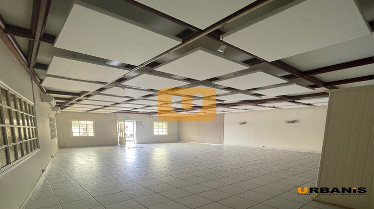 Ma-Cabane - Location Local commercial Le Port, 116 m²