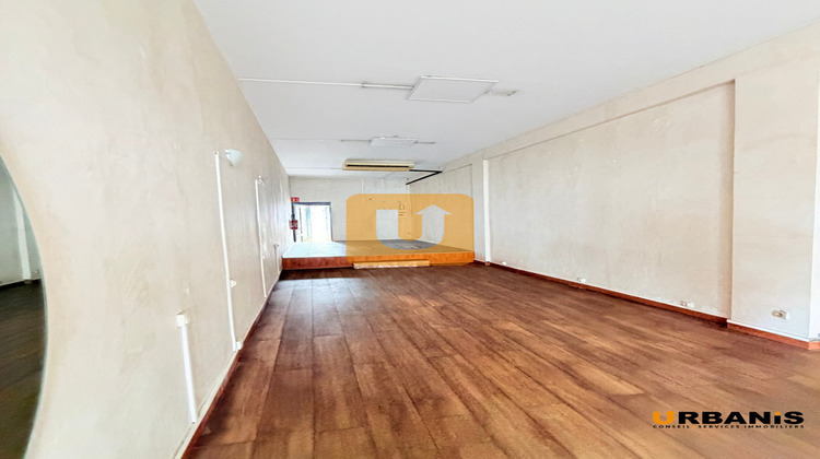 Ma-Cabane - Location Local commercial Le Port, 65 m²