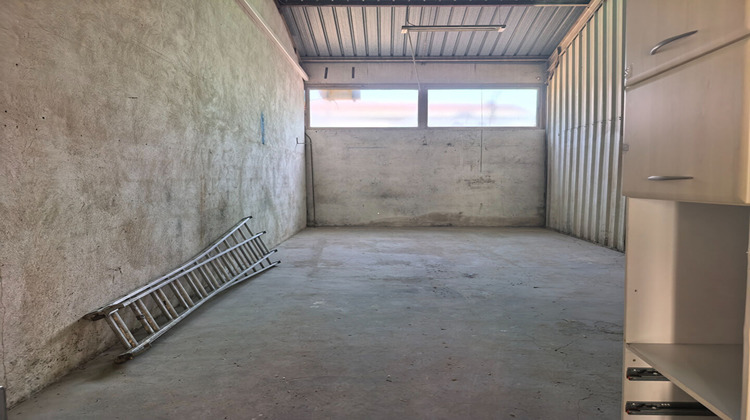 Ma-Cabane - Location Local commercial LE PRADET, 110 m²