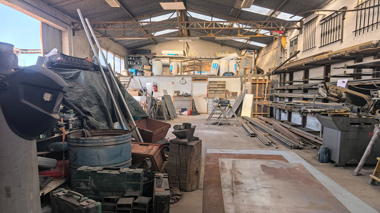 Ma-Cabane - Location Local commercial LE PRADET, 110 m²