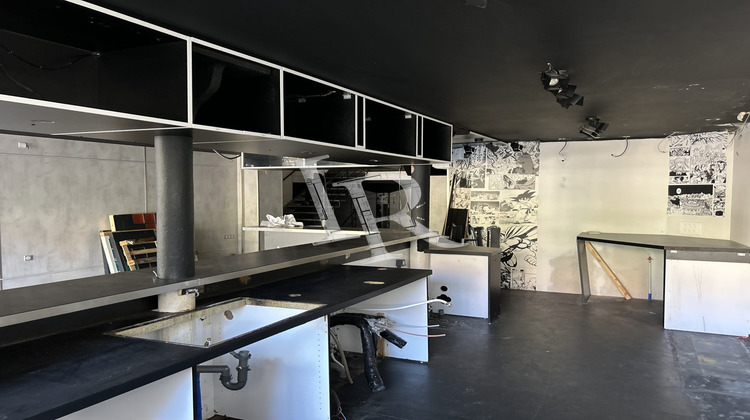Ma-Cabane - Location Local commercial Le Puy-en-Velay, 367 m²