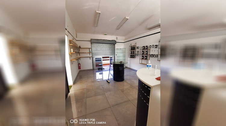 Ma-Cabane - Location Local commercial Le Rouret, 50 m²