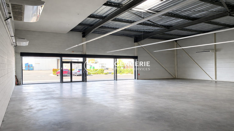Ma-Cabane - Location Local commercial Le Sequestre, 330 m²
