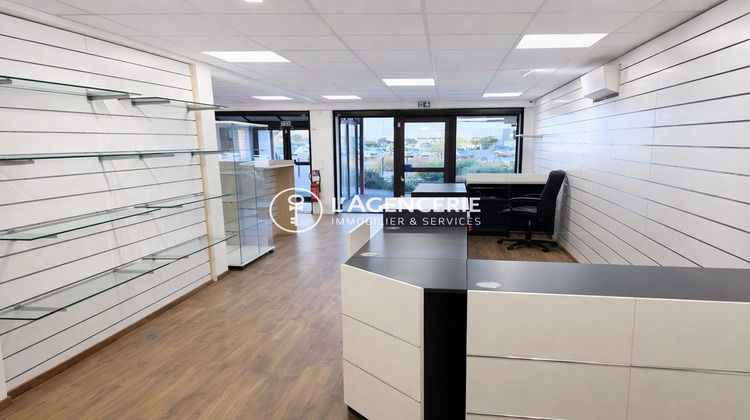 Ma-Cabane - Location Local commercial Le Sequestre, 350 m²