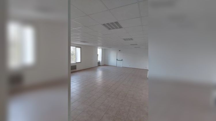 Ma-Cabane - Location Local commercial Le Teil, 92 m²