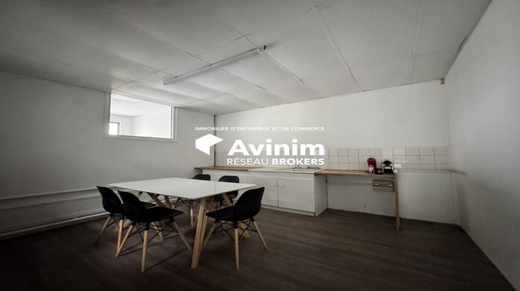 Ma-Cabane - Location Local commercial Le Thillay, 1296 m²