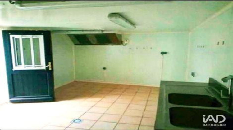 Ma-Cabane - Location Local commercial Le Trévoux, 20 m²