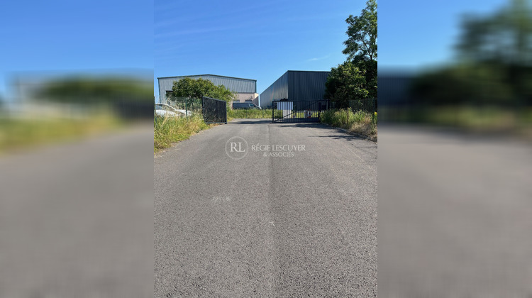 Ma-Cabane - Location Local commercial LENTILLY, 584 m²