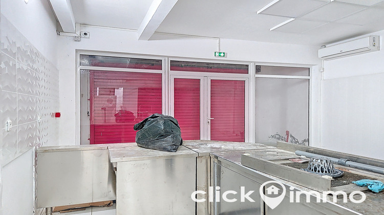 Ma-Cabane - Location Local commercial Les Abymes, 90 m²