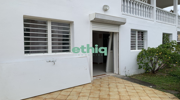 Ma-Cabane - Location Local commercial Les Abymes, 95 m²