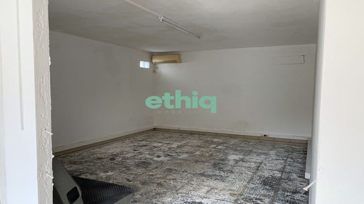 Ma-Cabane - Location Local commercial Les Abymes, 95 m²