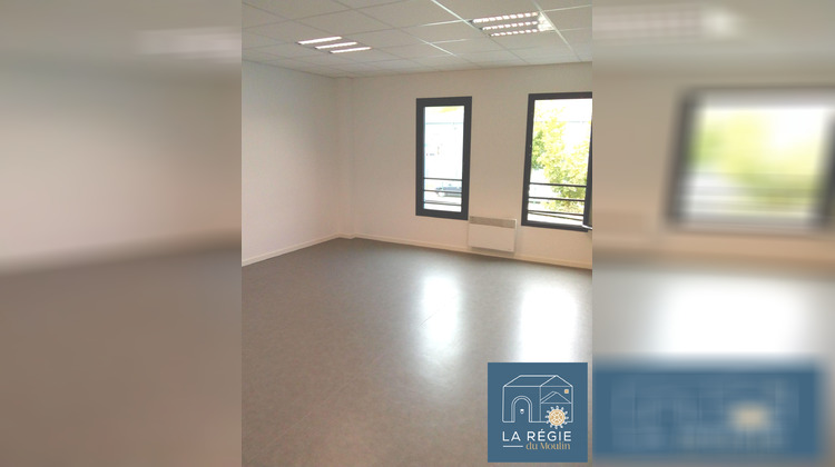 Ma-Cabane - Location Local commercial LES AVENIERES, 35 m²
