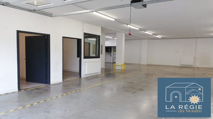 Ma-Cabane - Location Local commercial LES AVENIERES, 176 m²