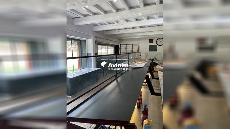 Ma-Cabane - Location Local commercial Les Pennes-Mirabeau, 280 m²