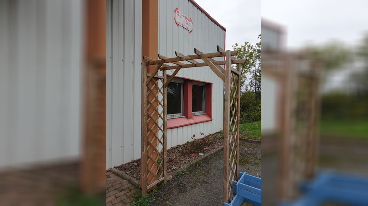 Ma-Cabane - Location Local commercial LES ROSIERS-SUR-LOIRE, 70 m²