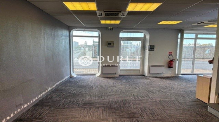 Ma-Cabane - Location Local commercial Les Sables-d'Olonne, 103 m²