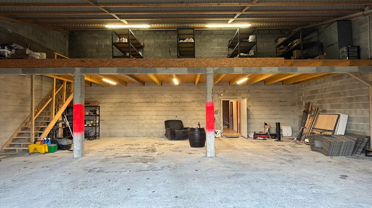 Ma-Cabane - Location Local commercial LES SABLES-D'OLONNE, 188 m²