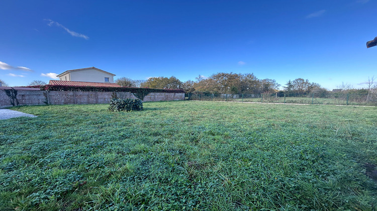 Ma-Cabane - Location Local commercial LES SORINIERES, 110 m²