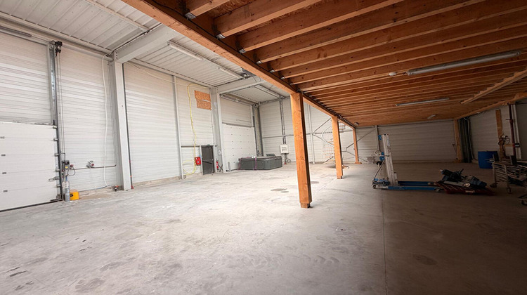 Ma-Cabane - Location Local commercial LES SORINIERES, 311 m²