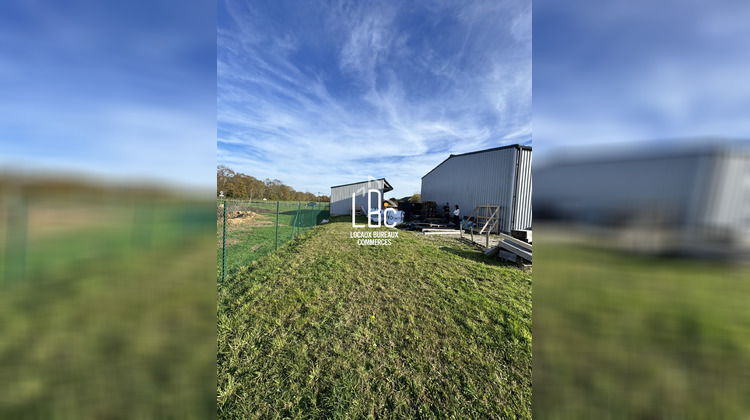 Ma-Cabane - Location Local commercial Les Touches, 221 m²