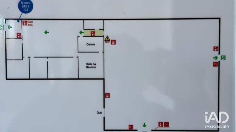 Ma-Cabane - Location Local commercial Les Ulis, 790 m²