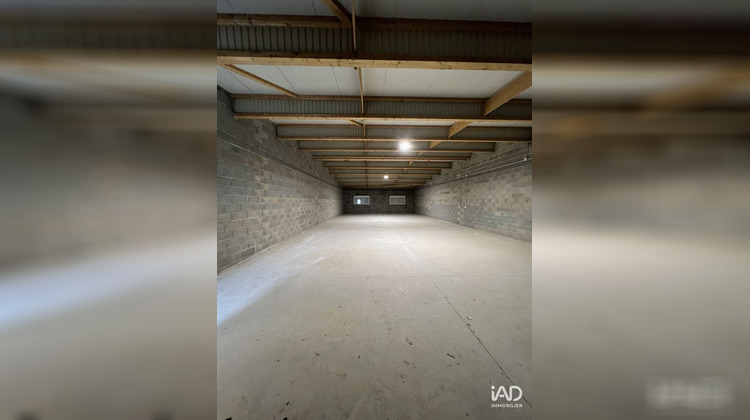 Ma-Cabane - Location Local commercial Lespignan, 220 m²