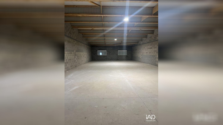 Ma-Cabane - Location Local commercial Lespignan, 220 m²