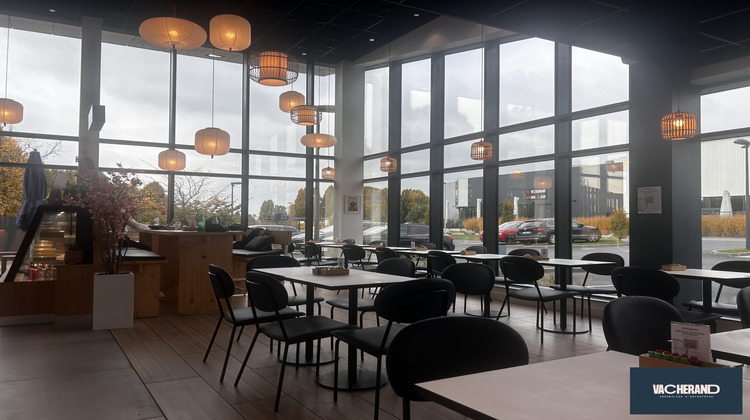 Ma-Cabane - Location Local commercial Lesquin, 190 m²