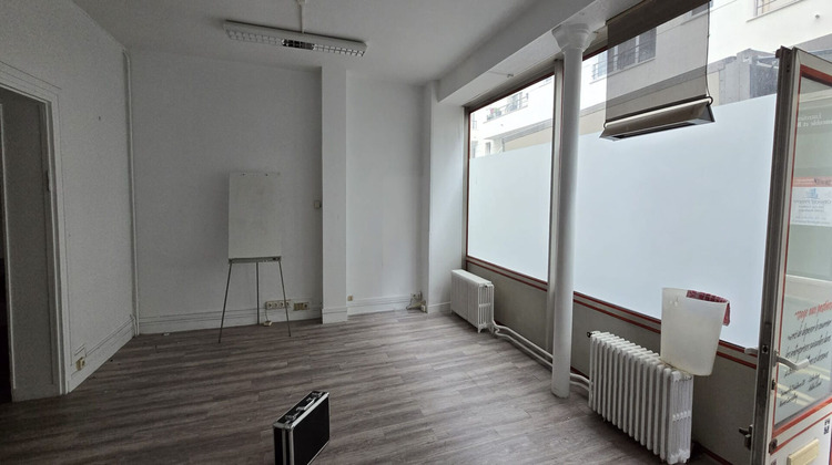 Ma-Cabane - Location Local commercial LEVALLOIS-PERRET, 55 m²