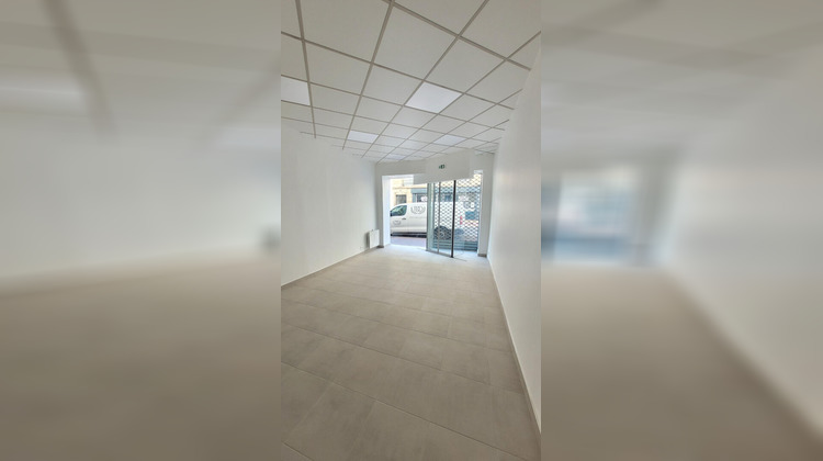 Ma-Cabane - Location Local commercial LEVALLOIS-PERRET, 48 m²