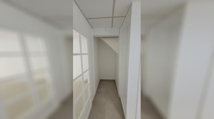 Ma-Cabane - Location Local commercial LEVALLOIS-PERRET, 48 m²