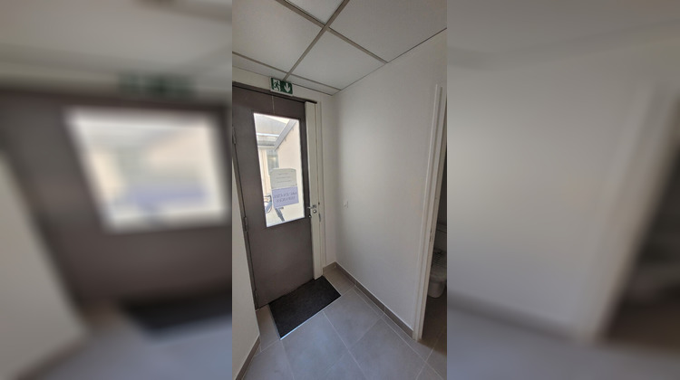 Ma-Cabane - Location Local commercial LEVALLOIS-PERRET, 48 m²
