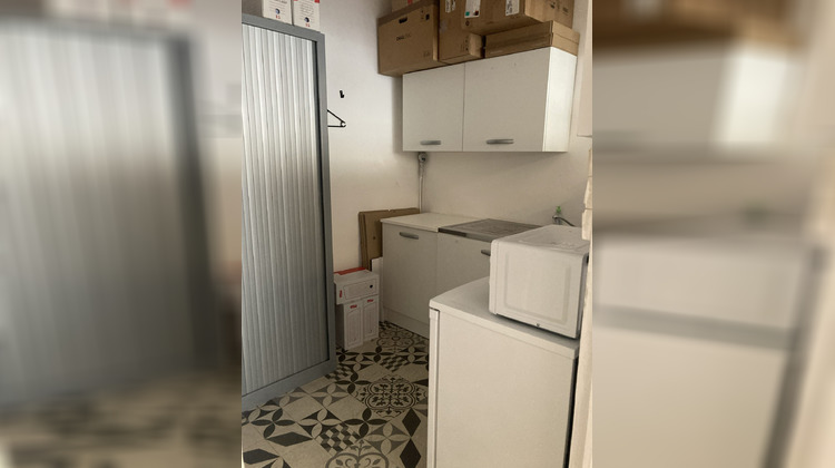 Ma-Cabane - Location Local commercial Libourne, 28 m²