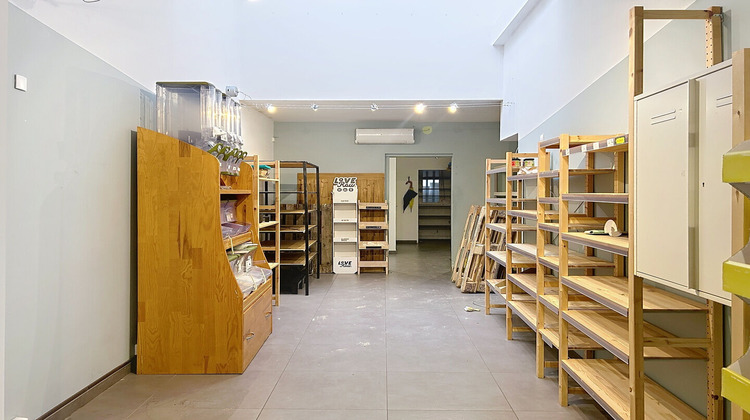 Ma-Cabane - Location Local commercial LILLE, 65 m²