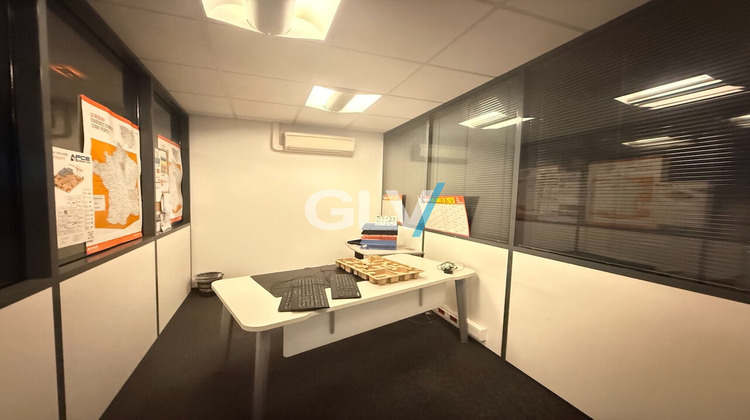 Ma-Cabane - Location Local commercial LILLE, 153 m²